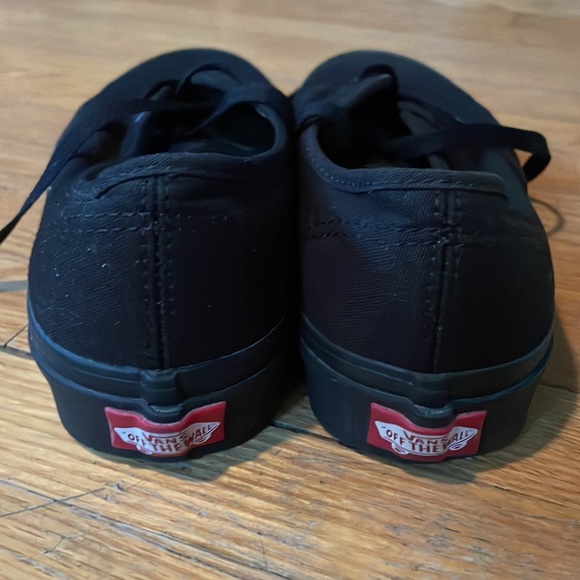 Classic Vans - Picture 3 of 5